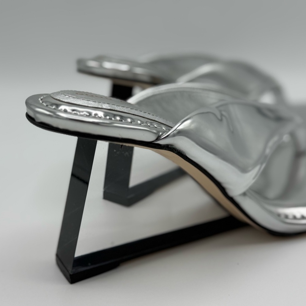 NEW Good American Clear Block Heel Thong Sandals dust bag no box Silver Sz 12 - Picture 6 of 16